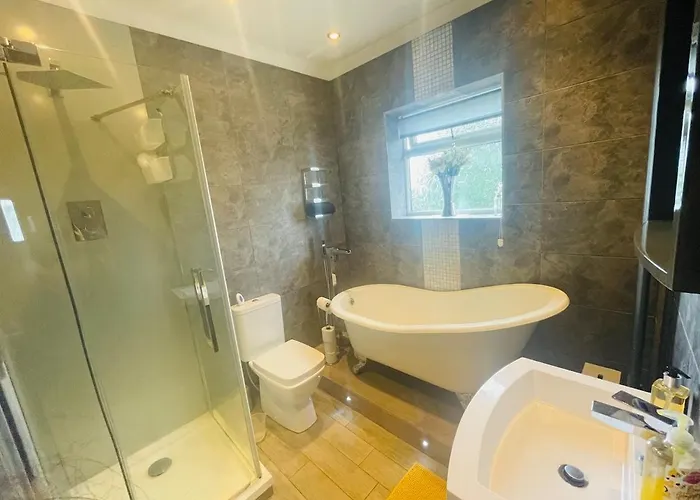 Σπίτι διακοπών The Modern Bay - Stylish 5-bed Retreat With Garden *